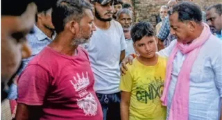 विधायक पीएन पाठक ने मदद को बढ़ाया हाथ। जागरण