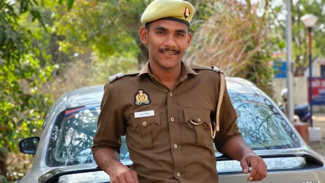 6 पन्नों के सुसाइड नोट लिखी मन की पीड़ा, सिपाही ने थाने में खुद को मारी गोली; मचा हड़कंप
