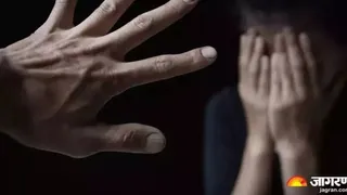 हैदराबाद में 11वीं की छात्रा का नौ लोगों ने किया दुष्कर्म (सांकेतिक तस्वीर)