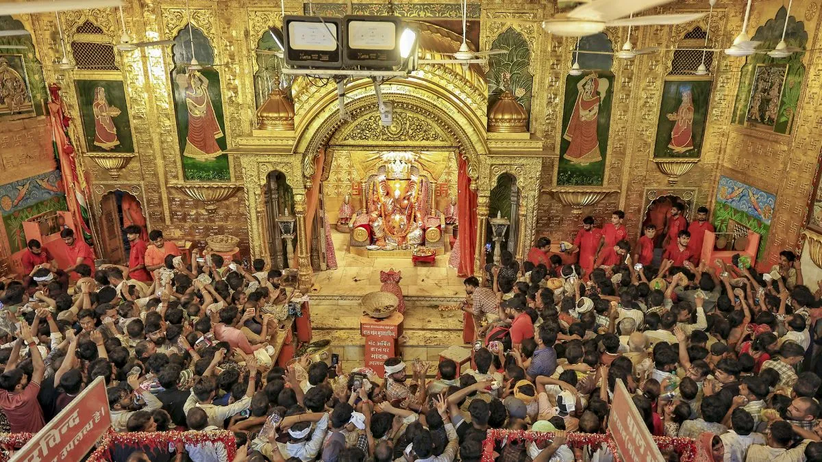Moti Dungri Temple