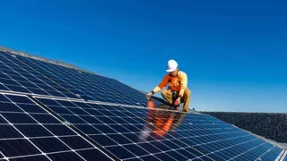 मार्च 2027 तक 8 हजार छतों पर लगेंगे सोलर प्लांट।