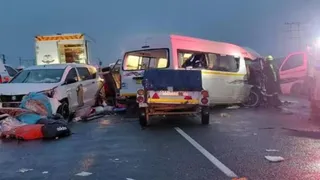 दक्षिण अफ्रीका में भीषण हादसा।