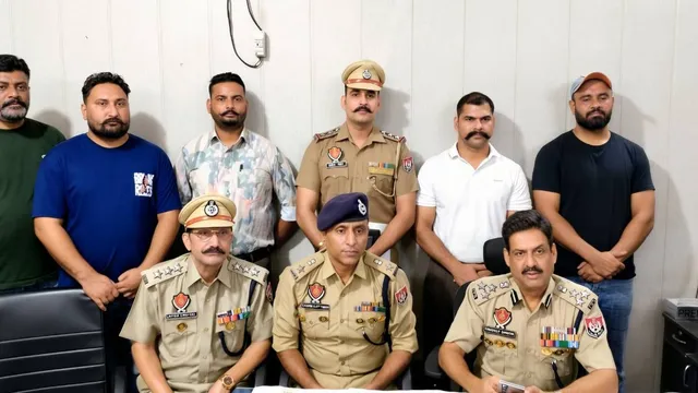 पैसों के लालच में मजदूरों ने फाजिल्का के थाने पर फेंका था ग्रेनेड, दोनों गिरफ्तार; पाकिस्तान से आने की आशंका

