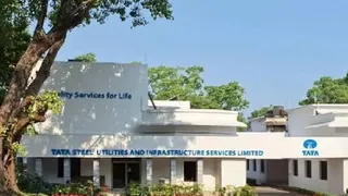 सोमवार को जमशेदपुर स्थित यूनियन कार्यालय में प्रेस कॉन्फ्रेंस कर यूनियन अध्यक्ष रघुनाथ पांडेय ने इसकी विस्तृत जानकारी दी।