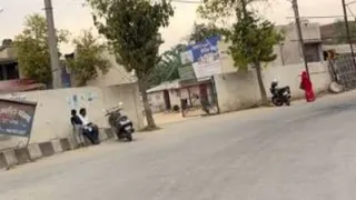 मुख्य सड़क जल्द ही नगर पंचायत कमतौल-अहियारी के अधीन होगी। फाइल फोटो