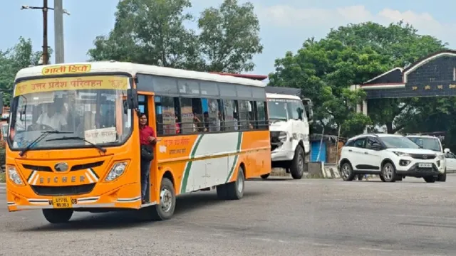 https://www.jagranimages.com/images/2026/09/14/template/image/lucknow-expressway-1789356639960.webp