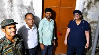 सील के उपरांत सदर एसडीओ, सिविल सर्जन व अन्य। जागरण