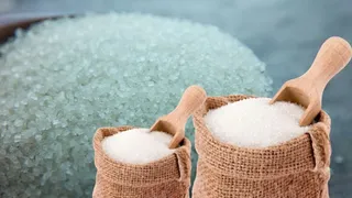 देशभर में चीनी की औसत खुदरा कीमत 60 रुपये से नीचे