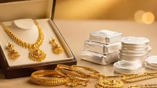 सोने के साथ चांदी के रेट भी गिरे।