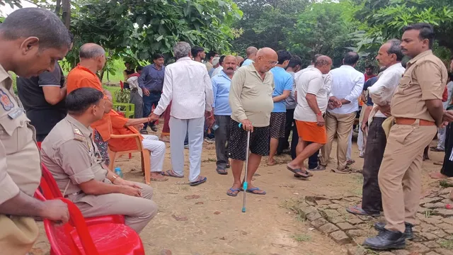 प्रयागराज के सिपाही की बलिया सड़क हादसे में मौत, घर लाया गया शव तो नम हो उठीं घरवालों की आंखें