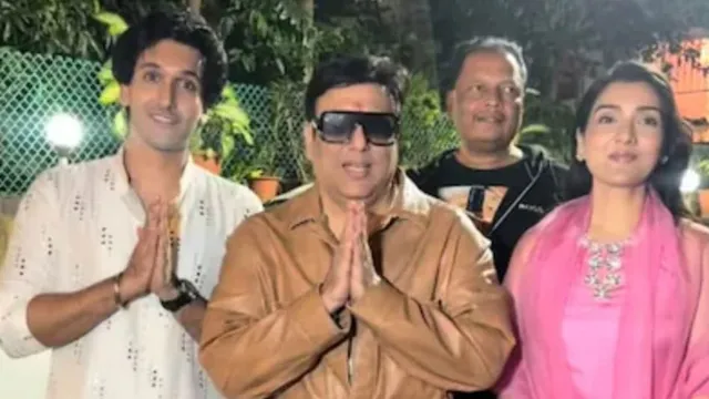 अमेरिका से लौटते ही बच्चों के साथ गणपति पूजा में शामिल हुए Govinda, दिखाई नहीं दी पत्नी सुनीता आहूजा