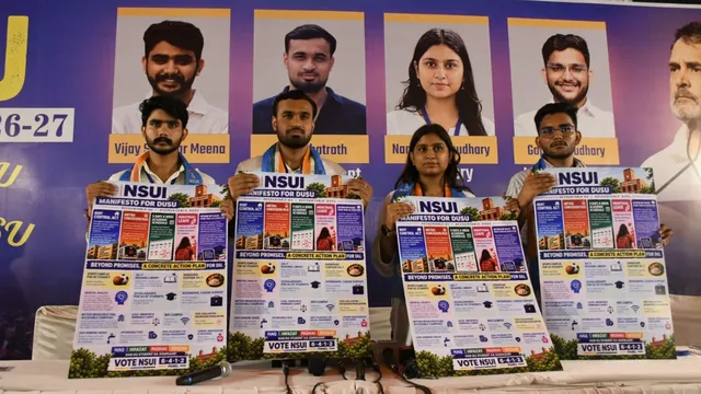 ‘अकाउंटेबल DU, अकाउंटेबल DUSU’ के साथ NSUI का घोषणापत्र, 24 घंटे लाइब्रेरी-मेट्रो पास समेत 19 वादे
