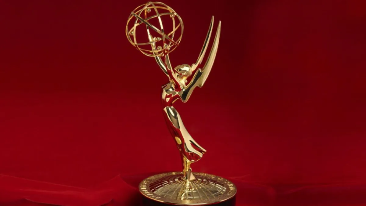 emmy (3)