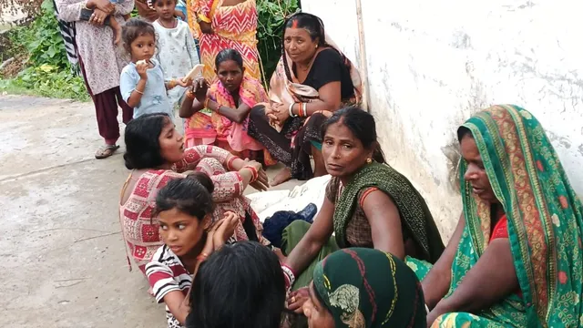 महराजगंज में एक साथ अलविदा हुए दोस्त, गोरखपुर से लौटते समय सड़के हादसे में मौत
