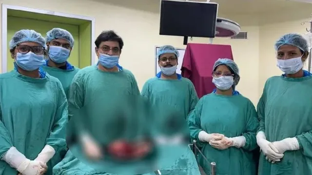 प्राइवेट पार्ट की थैली थी खाली; पेट में बन गया 1KG का ट्यूमर, 20 साल बाद जमशेदपुर में सर्जरी से बची जान