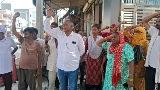 कर्मचारी संघ ने खोला मोर्चा, जांच की मांग।