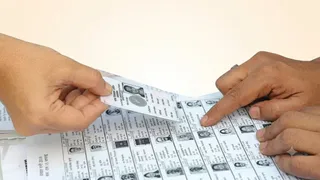 दिल्ली मतदाता सूची से 47.5 लाख नाम हटे, आवेदन की रफ्तार धीमी।
