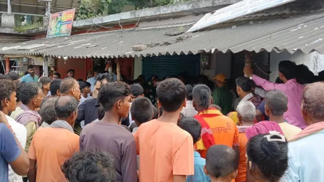 बगहा में ऑपरेशन के बाद महिला की मौत, स्वजन बोले-हालत बिगड़ने पर भी नहीं किया रेफर