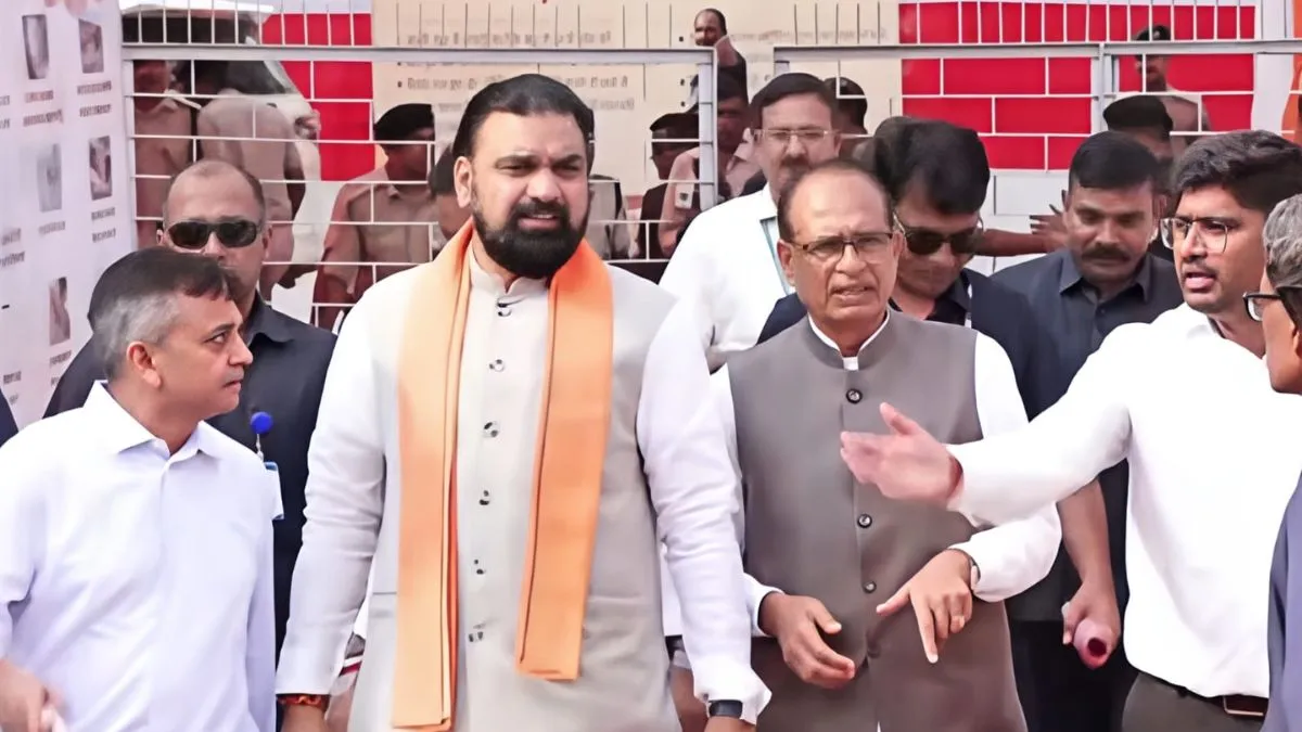 CM Samrat Shivraj Visit Munger Flood Relief Camp Announce Aid