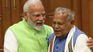 प्रधानमंत्री नरेन्द्र मोदी की जीतन राम मांझी ने की सराहना। फाइल