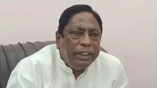 झारखंड हाई कोर्ट ने बीती छह मई को आलमगीर आलम की डिस्चार्ज याचिका खारिज करने के निचली अदालत के आदेश को सही ठहराया था।