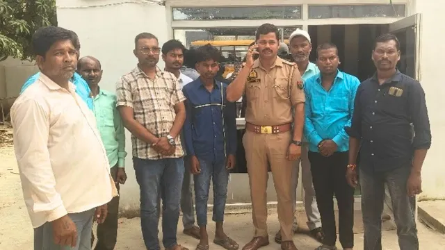 सोशल मीडिया और पुलिस की सक्रियता ने संजय को अपनों से मिलाया, दो साल तक परिवार से था दूर
