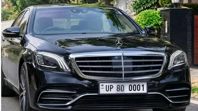 आगरा में VIP नंबर प्लेट्स का जुनून: 0786 और 0108 जैसे नंबरों के लिए लाखों की बोली
