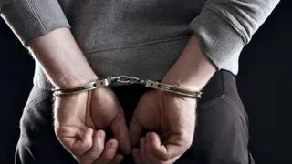 कुलगाम में नशा तस्करी पर पुलिस का शिकंजा, तीन गिरफ्तार। (फाइल फोटो)