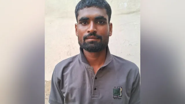 बलिया में पूर्व CRPF जवान की हत्या करने वाला इनामी बदमाश पुलिस को चकमा देकर पहुंचा कोर्ट, किया सरेंडर