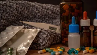 मेडिकल स्टोरों पर अब सीसीटीवी से होगी प्रिस्क्रिप्शन दवाओं की बिक्री की निगरानी