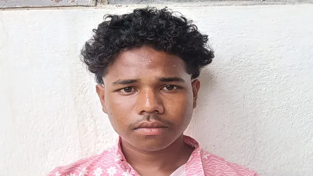 लोहरदगा में डिजिटल लूट, युवक को कट्टा दिखाकर QR कोड से वसूले पैसे