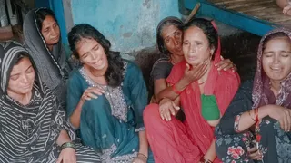 घर में पसरा मातम