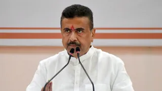 नेपाल आपदा में लापता बंगाल के एक व्यक्ति के परिवार को सीएम शुभेंदु देंगे एक माह का वेतन