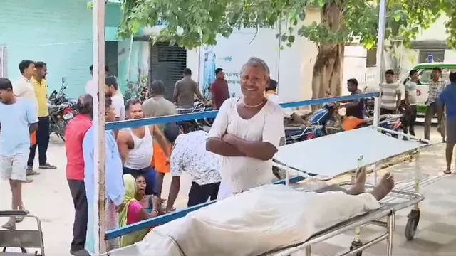 खेत पटवन के दौरान टूटा दुखों का पहाड़! जमुई में मोटर चालू करते ही करंट की चपेट में आए 55 वर्षीय किसान, मौके पर मौत
