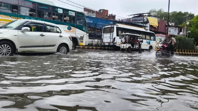 5 अरब से बदलेगा जल निकासी तंत्र, 100 वार्डों में बनेंगे नाले-नालियां; प्रयागराज शहर में जलभराव की दूर होगी समस्या