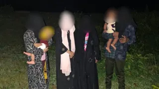 असम पुलिस ने 27 अवैध बांग्लादेशी नागरिकों को हिरासत में लिया (फोटो-सोशल मीडिया)