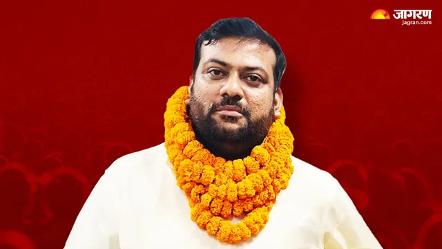 पहले राघोपुर से विदाई, अब फिर वापसी; CO दीपक कुमार ने संभाली कुर्सी तो मच गई हलचल