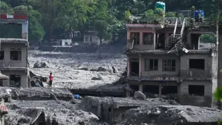 लापता लोगों के परिवार मृत घोषित करने की मांग कर रहे हैं।