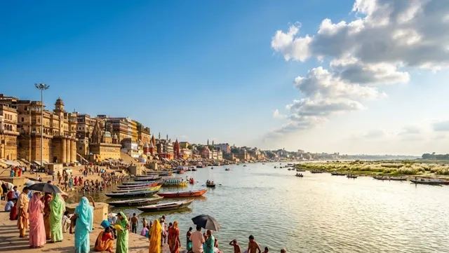 वाराणसी सहित पूर्वांचल में बादलों की विदायी का दौर, इस सप्ताह धूप और उमस करेगा असर