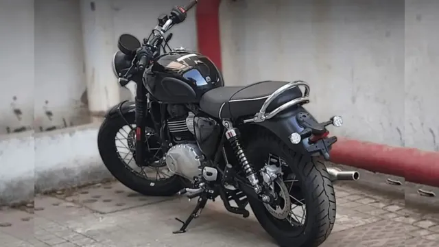 Triumph Bonneville 400 भारत में जल्द होगी लॉन्च, मिल सकता है डुअल-चैनल ABS और नया डिस्प्ले