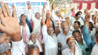 हजारीबाग में संगठनों का प्रदर्शन। फोटो जागरण