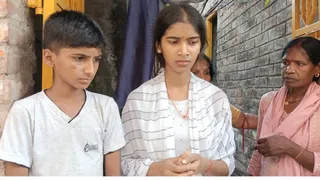 Munger Ishant Kumar Murder Case: मुंगेर में टाउन उच्च विद्यालय के छात्र इशांत की कनपटी में मारी गोली; बहन से छेड़खानी के विरोध में हत्या, ई-रिक्शा चालक पिता का टूटा सपना