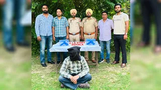 लॉरेंस बिश्नोई गैंग का शूटर पिस्तौल और कारतूस के साथ गिरफ्तार।