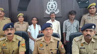 ई-रिक्शा डाले में लादकर फेंका गया था शव, पुलिस की गिरफ्त में हत्यारोपी,