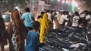 पलवल में पार्किंग के नाम पर दबंगई। (वीडियो ग्रैब)