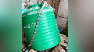 घटना स्थल पर पड़ी पानी की टंकी