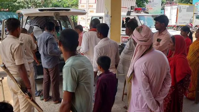 पश्चिम चंपारण के शिकारपुर में पट्टीदारों के बीच हिंसक झड़प, 10 घायल, तीन की हालत गंभीर