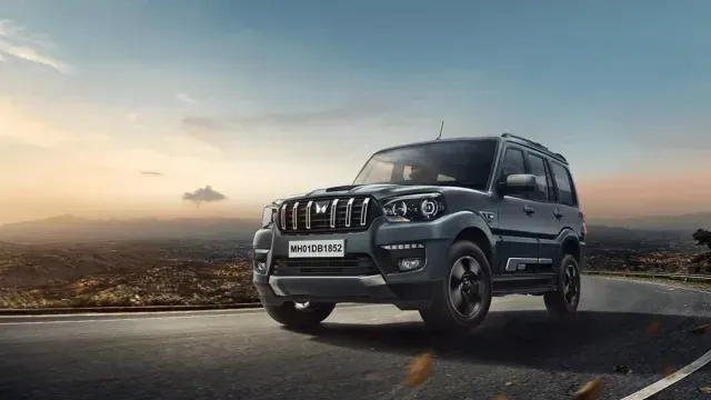 mahindra scorpio base variant calculate monthly emi payments if down payment four lakh rupees