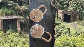 हरियाजाम कोलियरी ट्रैवलिंग रोड एवं खदान का मुहाना। फोटो जागरण