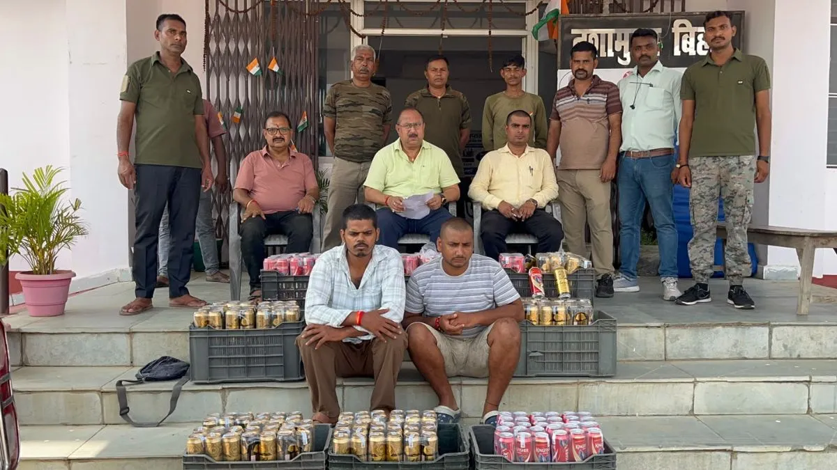 Jamui 230 Liters Beer Seized from Ambulance in Liquor Smuggling (2)